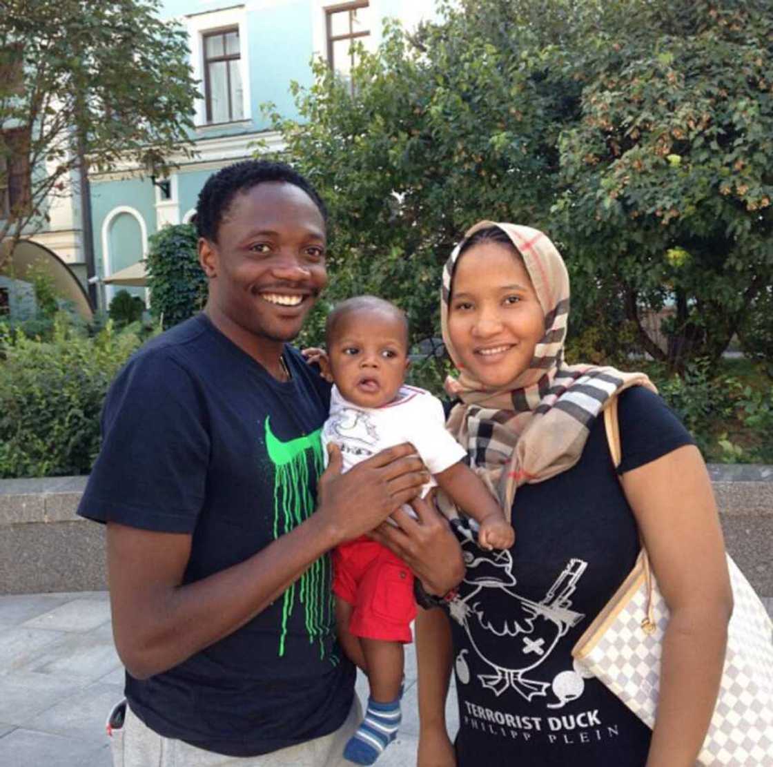 Rayuwar auren jarumin kwallon kafa Ahmed Musa Rayuwar auren jarumin kwallon kafa Ahmed Musa