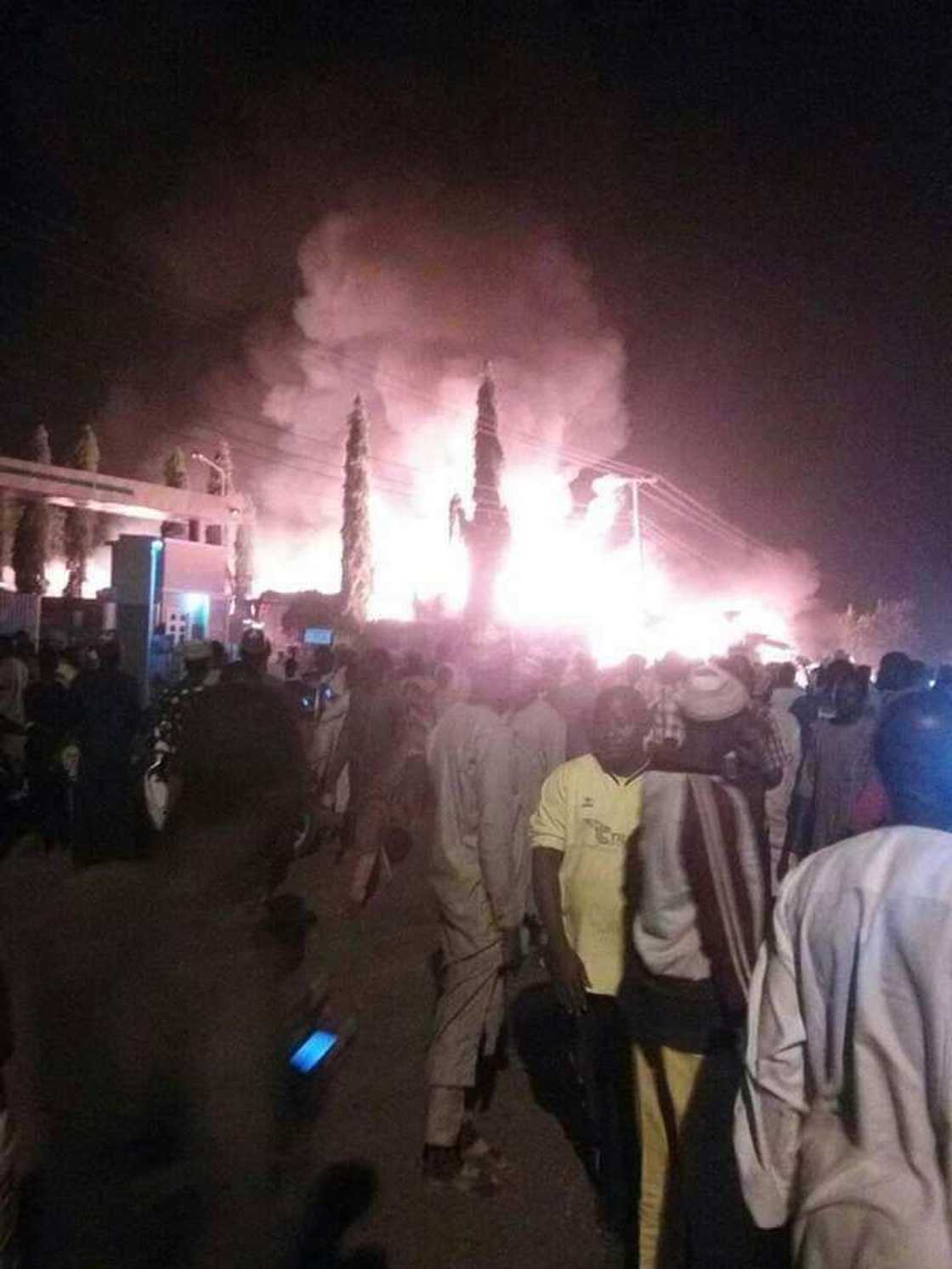 Bayan kwanaki 7 an sake samun gobara ta 2 da ta ci wata kasuwa a Jihar Katsina Bayan kwanaki 7 an sake samun gobara ta 2 da ta ci wata kasuwa a Jihar Katsina
