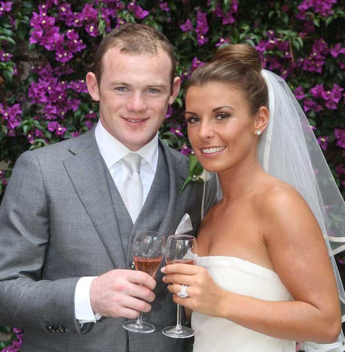 Extravagant parties Extravagant parties