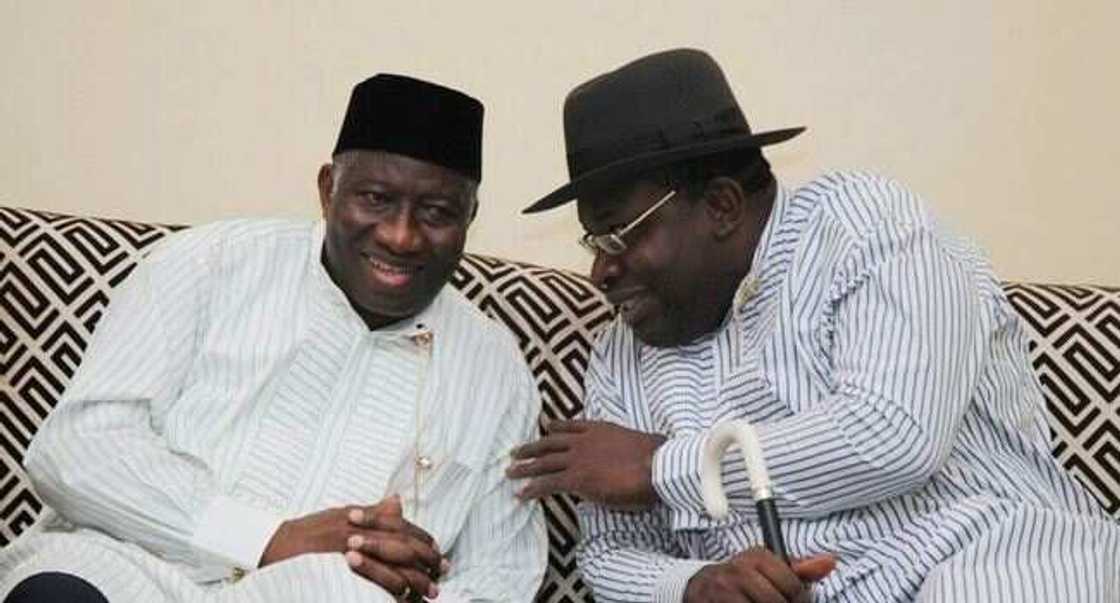 Jonathan, Dickson meet for first time after PDP’s loss in Bayelsa Jonathan, Dickson meet for first time after PDP’s loss in Bayelsa