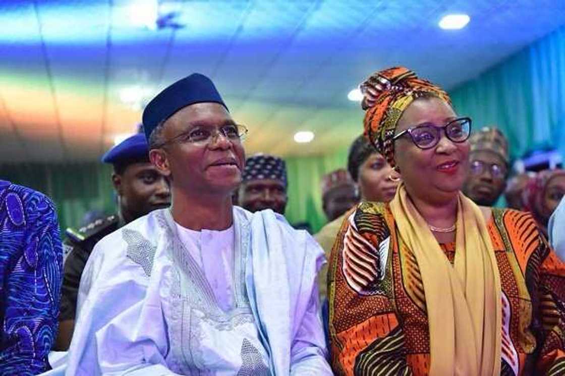 El-Rufai ya shawarci matarsa a kan yadda za ta yi da tsagerun Twitter El-Rufai ya shawarci matarsa a kan yadda za ta yi da tsagerun Twitter