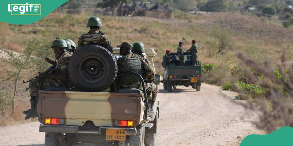 Rahoto ya yi bayanin yadda lakurawa suka shigo Najeriya daga kasar Nijar Rahoto ya yi bayanin yadda lakurawa suka shigo Najeriya daga kasar Nijar