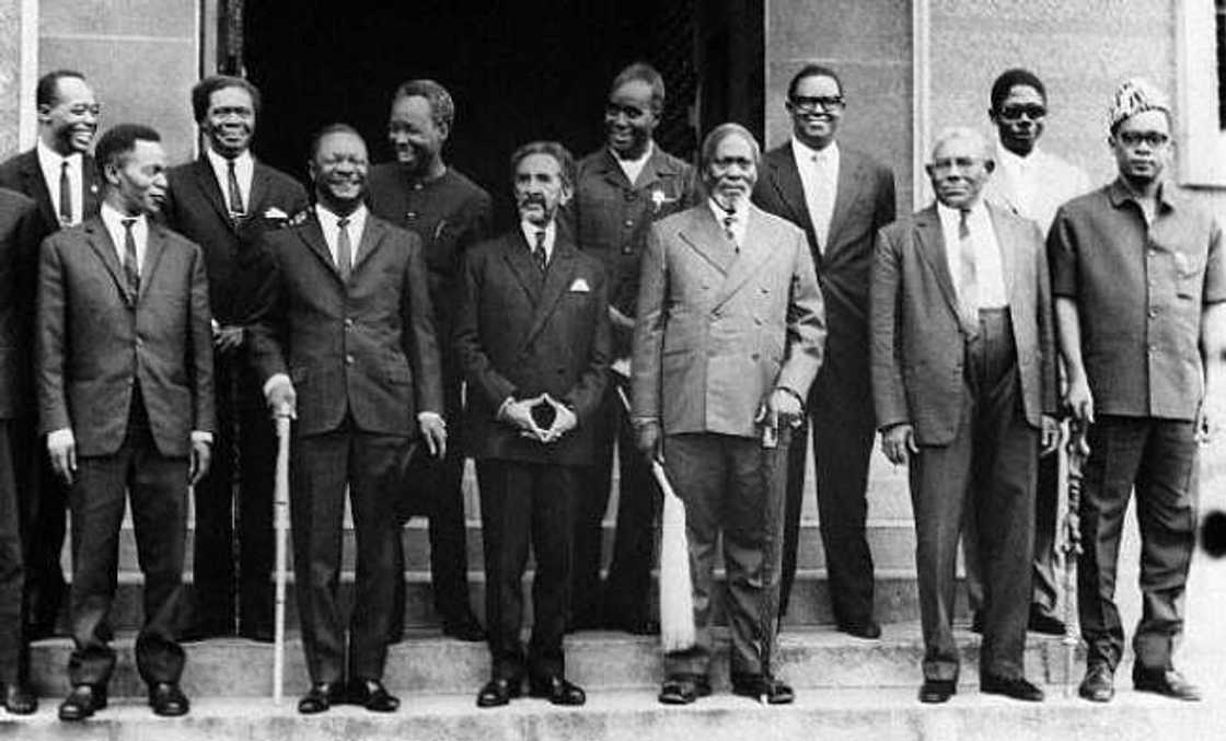 African countries/Independence day of African countries/Nigeria/Garbon/Senegal African countries/Independence day of African countries/Nigeria/Garbon/Senegal