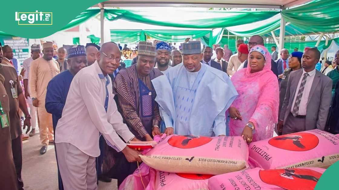 FG launches cheap rice in Abuja FG launches cheap rice in Abuja