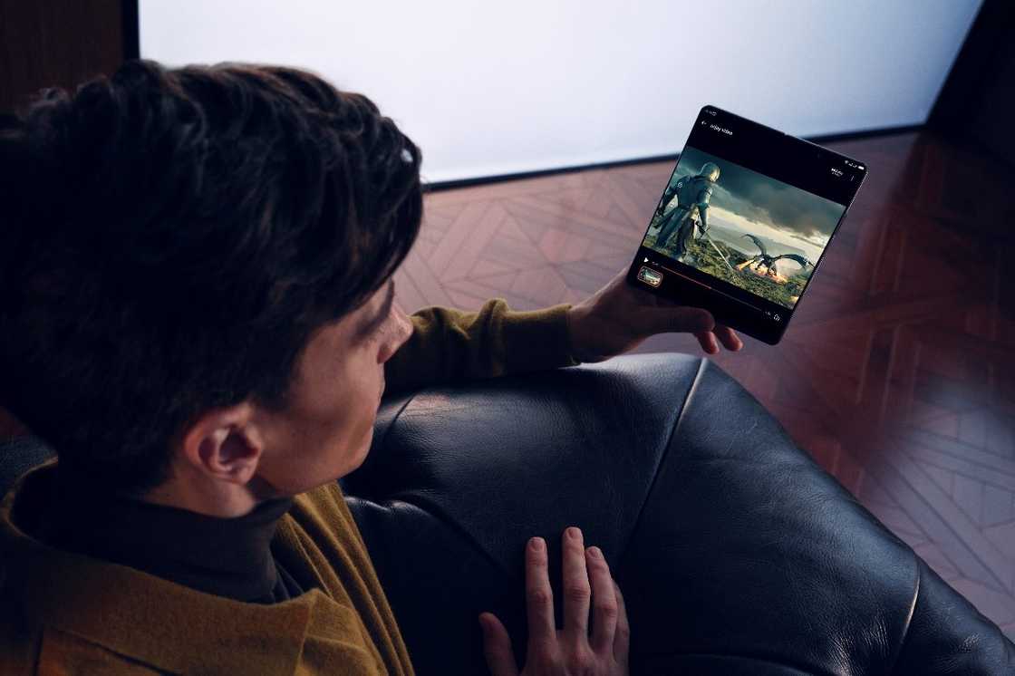 TECNO Unveils PHANTOM V Fold2 5G: An AI-enhanced Large-Screen Powerhouse of Productivity TECNO Unveils PHANTOM V Fold2 5G: An AI-enhanced Large-Screen Powerhouse of Productivity