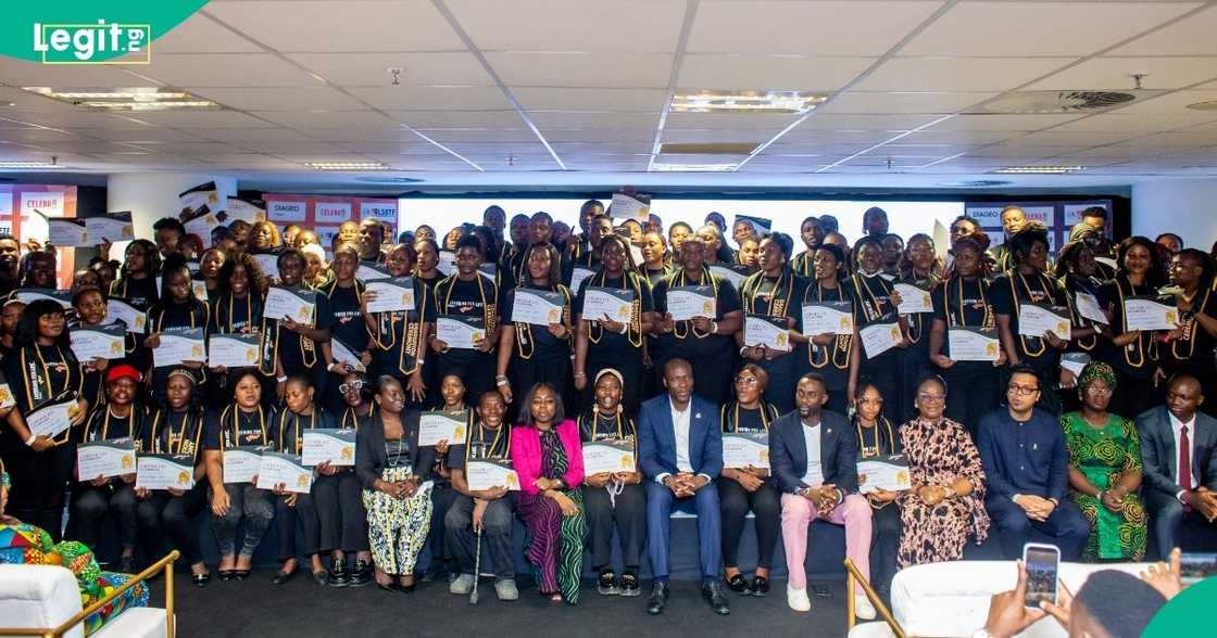 300 young Nigerians graduate with new hospitality skills in Lagos 300 young Nigerians graduate with new hospitality skills in Lagos