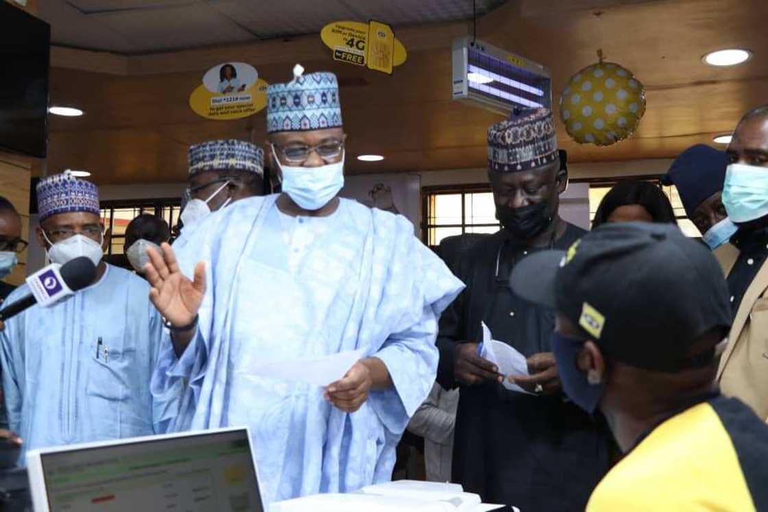 FG makes important announcement about on-going NIN registration FG makes important announcement about on-going NIN registration
