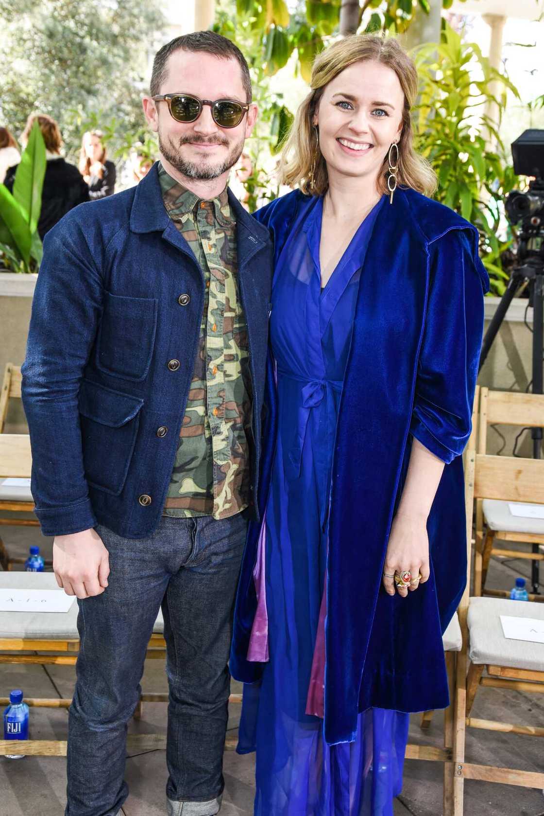 Who is Elijah wood dating? Who is Elijah wood dating?