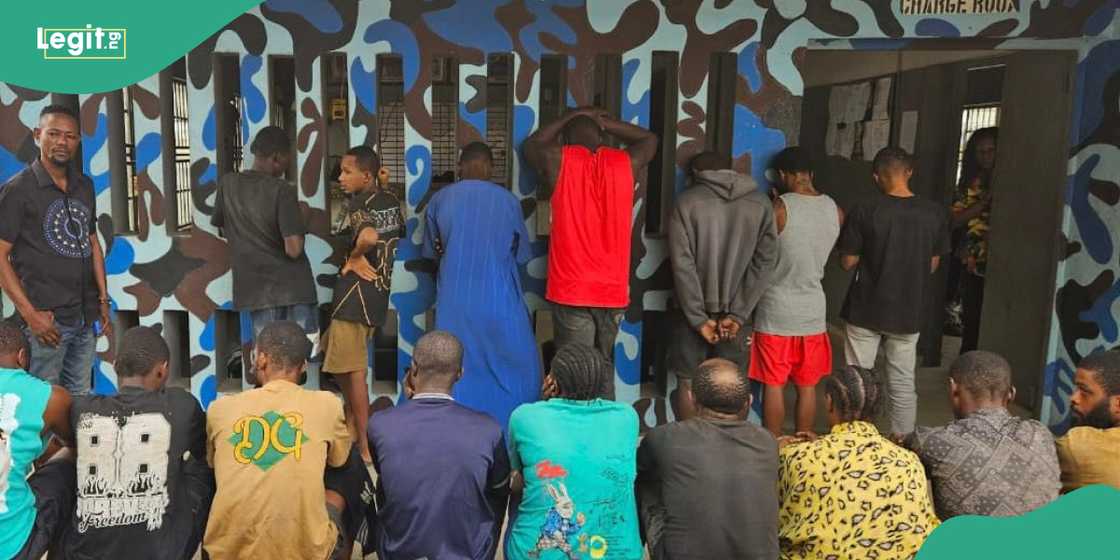 Police uncover illegal weapon factory in Benue and arrest hitman in Delta Police uncover illegal weapon factory in Benue and arrest hitman in Delta