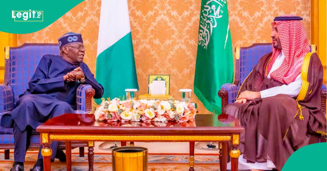 Bola Tinubu da yariman Saudiyya. Bola Tinubu da yariman Saudiyya.