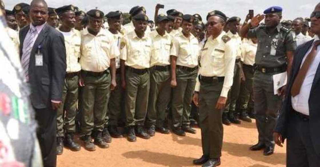 Jami'an KASTELEA sun kashe mutum guda, sun raunata wani a Zaria Jami'an KASTELEA sun kashe mutum guda, sun raunata wani a Zaria