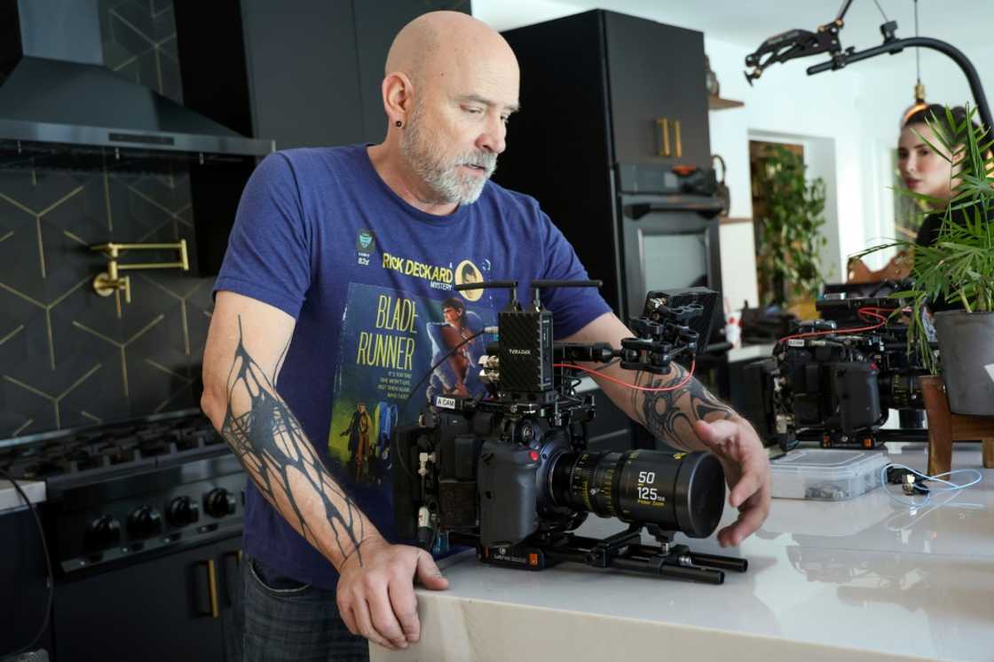 Porn industry veteran director Eli Cross said 'Anora' director Sean Baker is 'the only working mainstream filmmaker who has the ability' to accurately depict sex work in Hollywood Porn industry veteran director Eli Cross said 'Anora' director Sean Baker is 'the only working mainstream filmmaker who has the ability' to accurately depict sex work in Hollywood