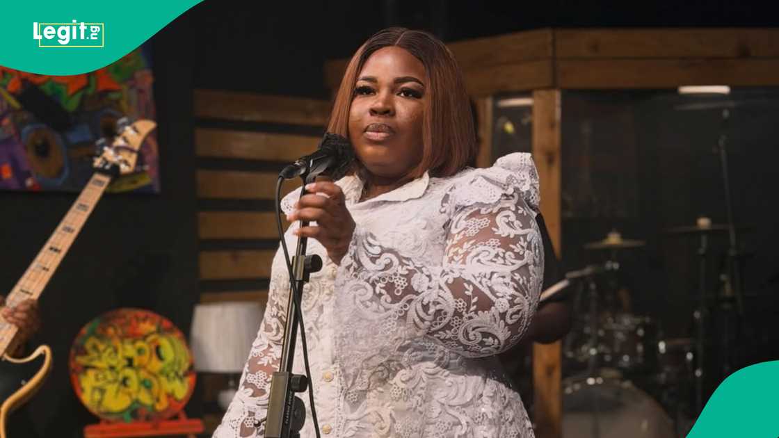Video of Mercy Chinwo and Mera Owili at an event get fans talking Video of Mercy Chinwo and Mera Owili at an event get fans talking