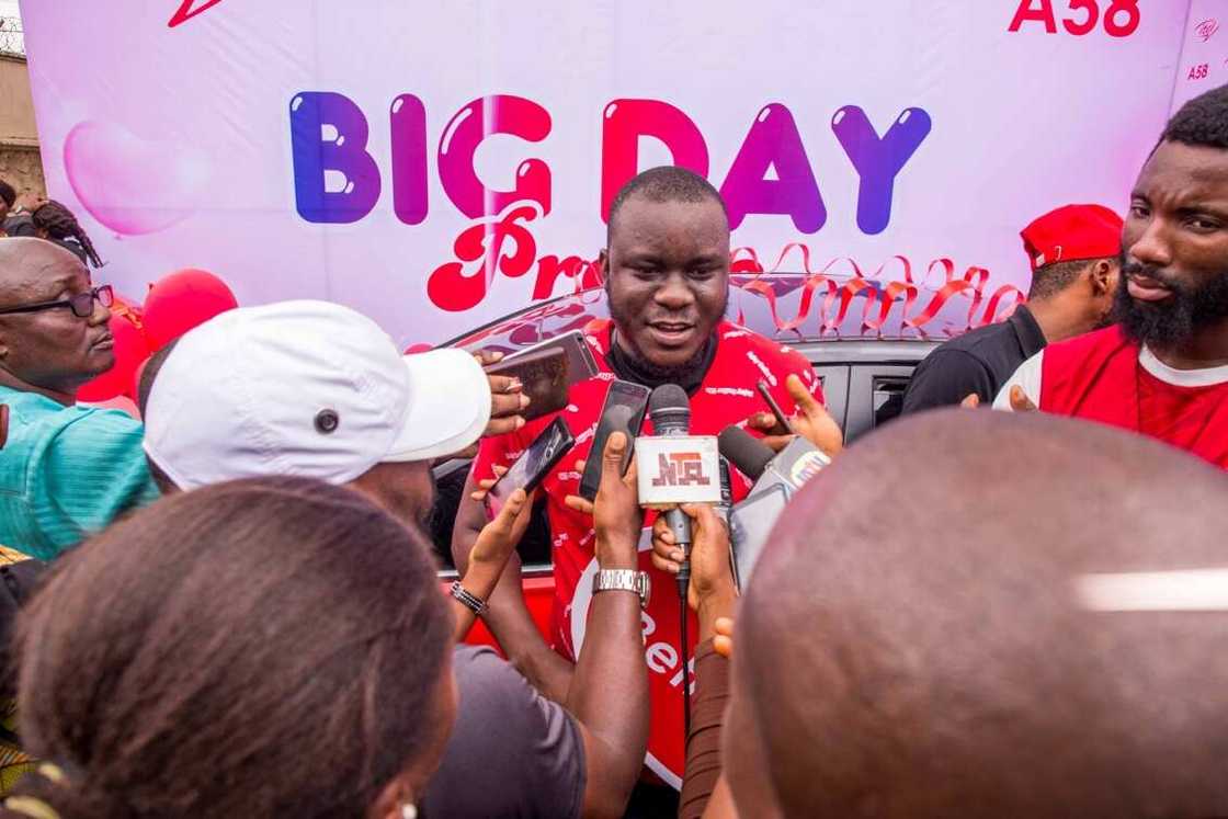 Customer Wins Brand New Car in itel BIG DAY Promo, Vows to Enjoy Better Life with itel Customer Wins Brand New Car in itel BIG DAY Promo, Vows to Enjoy Better Life with itel