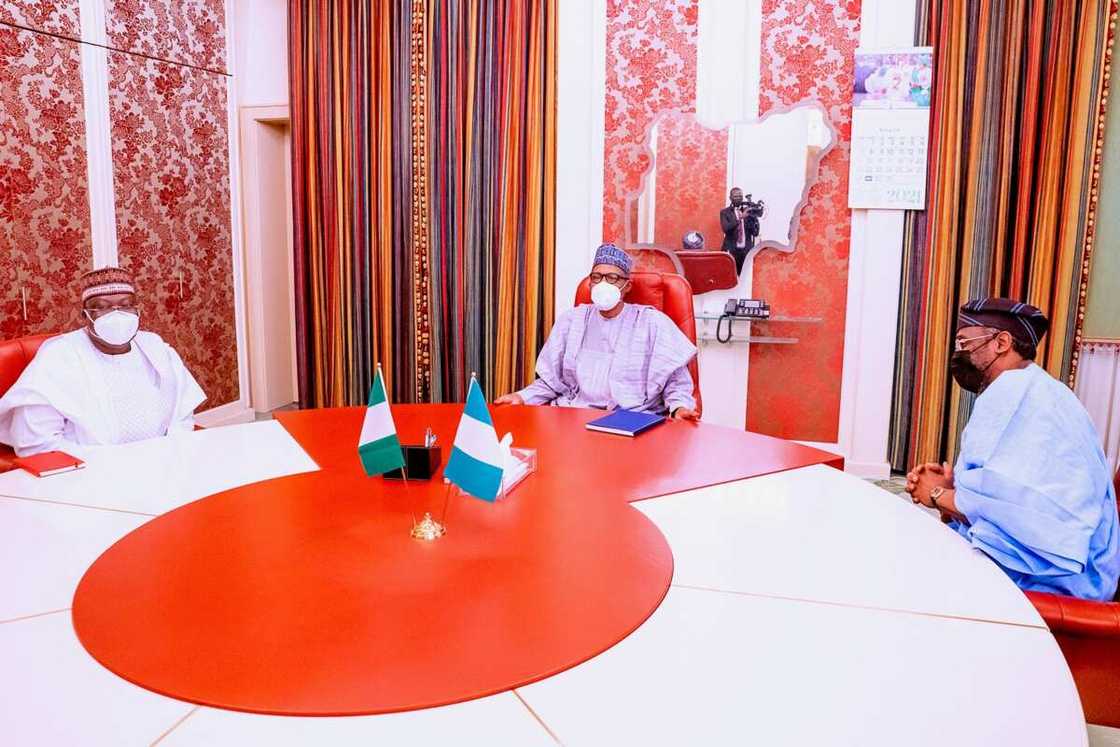 President Buhari, NASS leaders hold crucial meeting over security, budget President Buhari, NASS leaders hold crucial meeting over security, budget