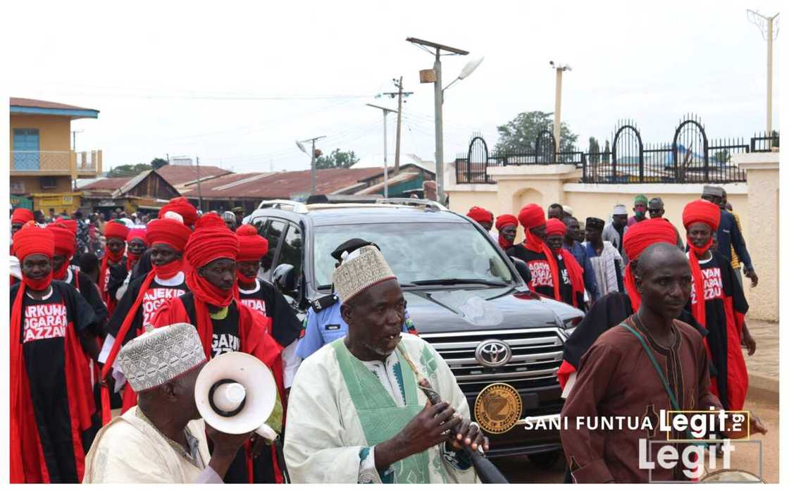 An yi zaman majalisar Sarki na farko karkashin Alhaji Ahmed Nuhu Bamalli (Hotuna) An yi zaman majalisar Sarki na farko karkashin Alhaji Ahmed Nuhu Bamalli (Hotuna)
