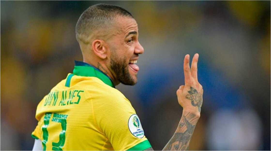 Top African Club Set to Sign Brazil and Barcelona Legend Dani Alves During Summer Transfer Window Top African Club Set to Sign Brazil and Barcelona Legend Dani Alves During Summer Transfer Window