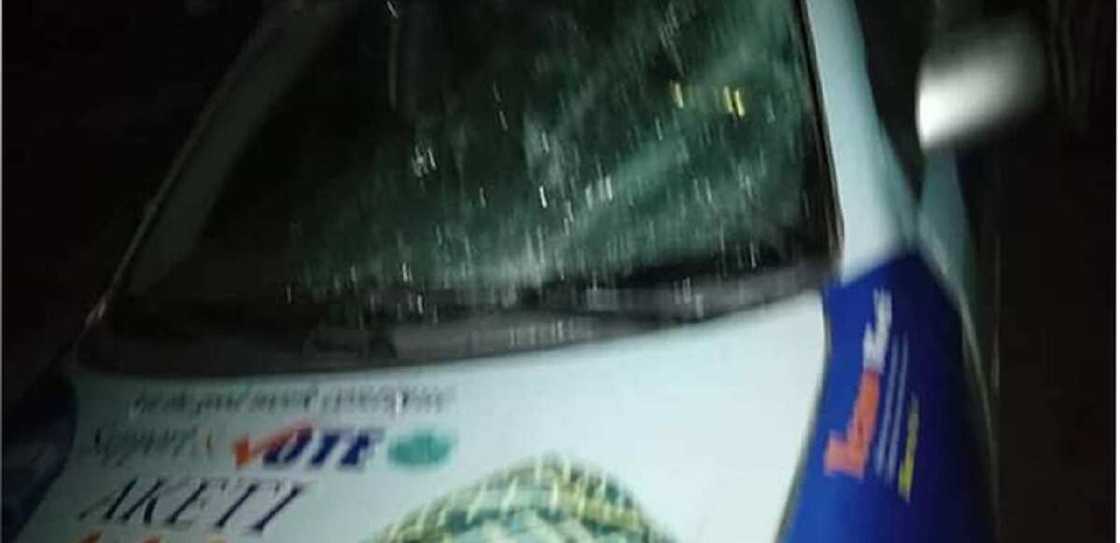 Faɗa ta kaure tsakanin magoya bayan APC da ADC a Ondo, an raunata mutane da dama Faɗa ta kaure tsakanin magoya bayan APC da ADC a Ondo, an raunata mutane da dama