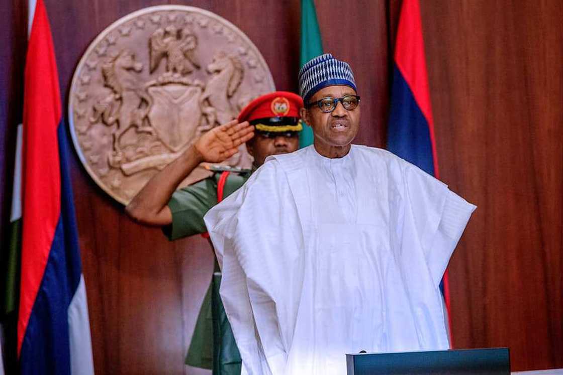 Coronavirus: FG bans officials from all travels till further notice Coronavirus: FG bans officials from all travels till further notice