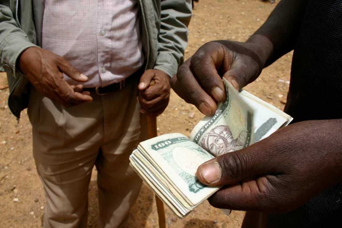 What is the weakest currency in Africa?