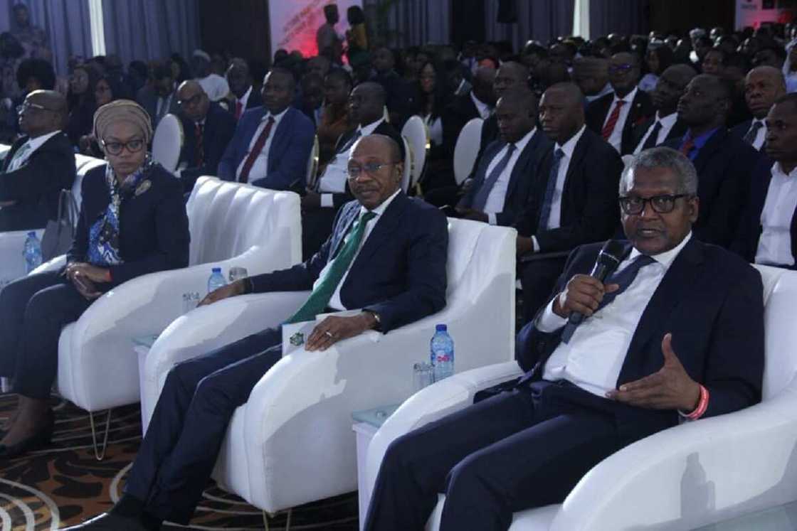 CBN Emefiele CBN Emefiele