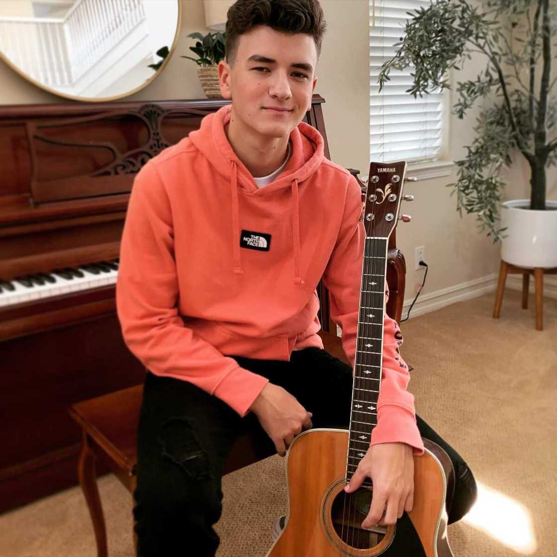 Mark Bontempo Mark Bontempo