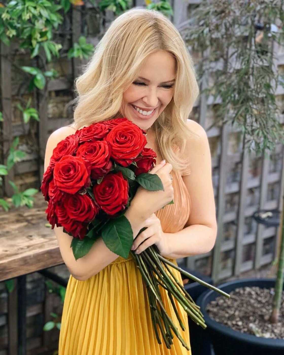kylie minogue hot kylie minogue hot