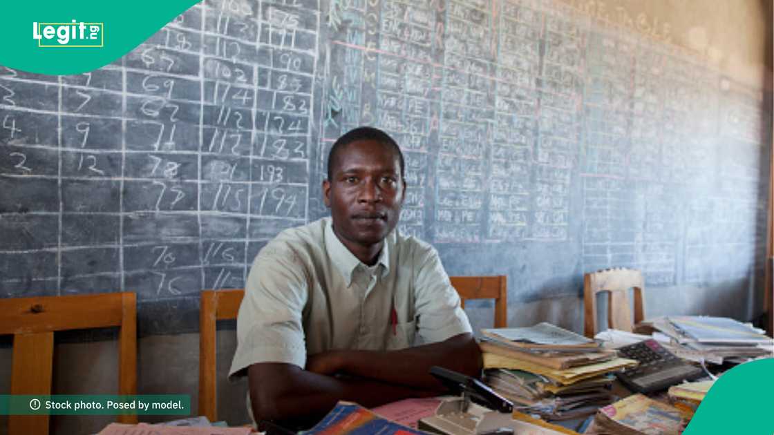 Social media reacts to alleged salary of Enugu smart school teacher with 12 years working experience Social media reacts to alleged salary of Enugu smart school teacher with 12 years working experience