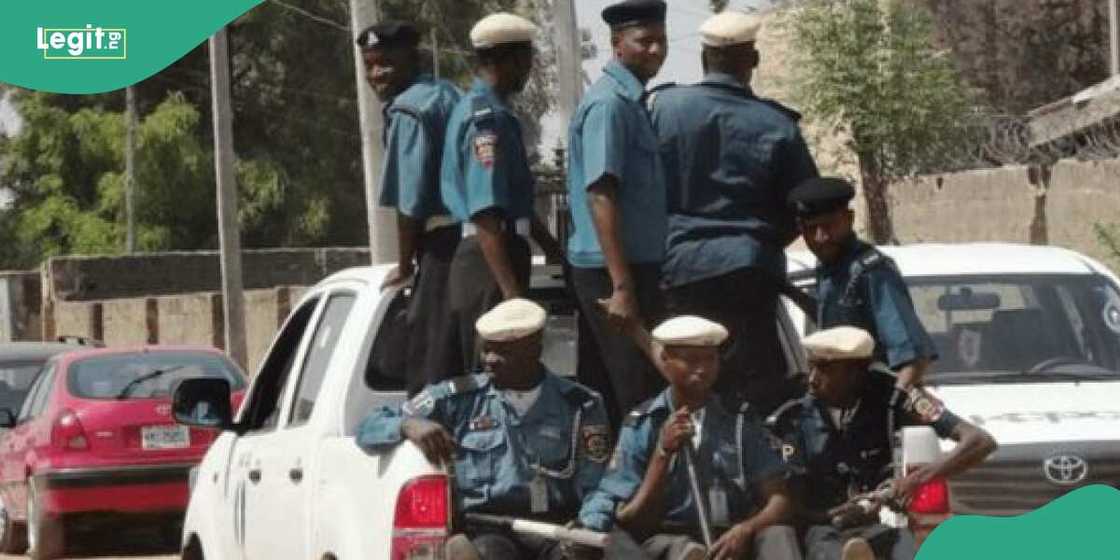 Yan Hisbah sun kama masu adaidaita sahu 52 kan askin banza a Kano Yan Hisbah sun kama masu adaidaita sahu 52 kan askin banza a Kano