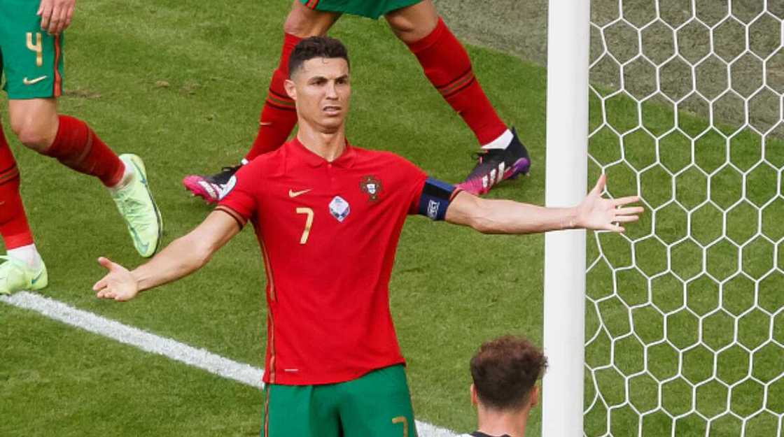 Heartbreak for Ronaldo As Striker Ordered to Demolish Rooftop Glass Gazebo at His £6.5M Lisbon Apartment Heartbreak for Ronaldo As Striker Ordered to Demolish Rooftop Glass Gazebo at His £6.5M Lisbon Apartment