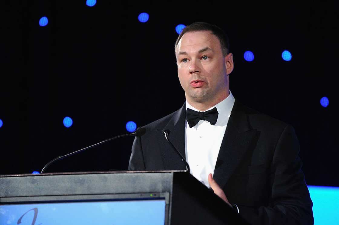 Thomas Tull speaks on stage at a fund raising ceremony Thomas Tull speaks on stage at a fund raising ceremony