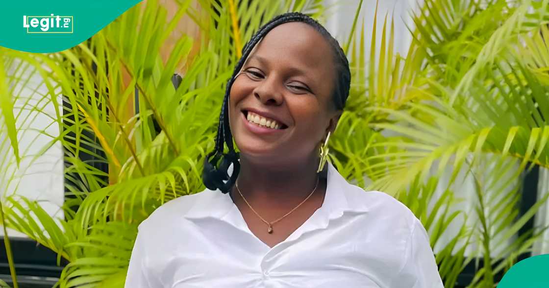 Lady shares a video of the moment she installed solar in her house. Lady shares a video of the moment she installed solar in her house.