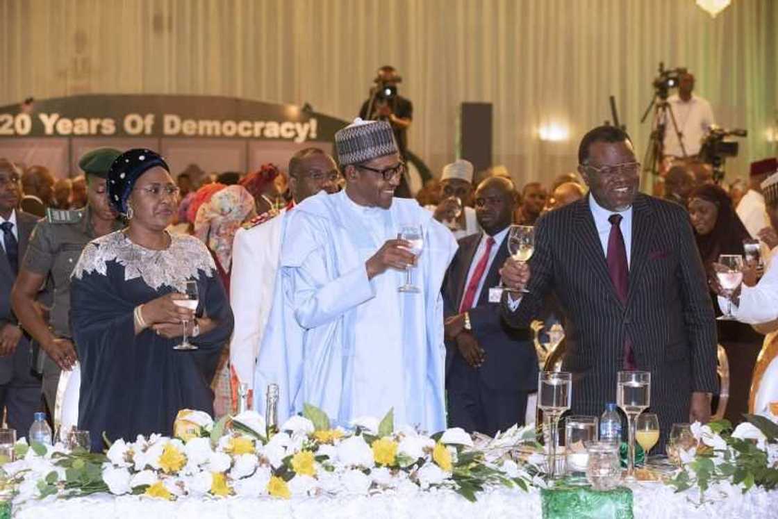 Labari cikin hotuna: Shugaba Buhari da Shugabannin kasashe jiya a Abuja Labari cikin hotuna: Shugaba Buhari da Shugabannin kasashe jiya a Abuja
