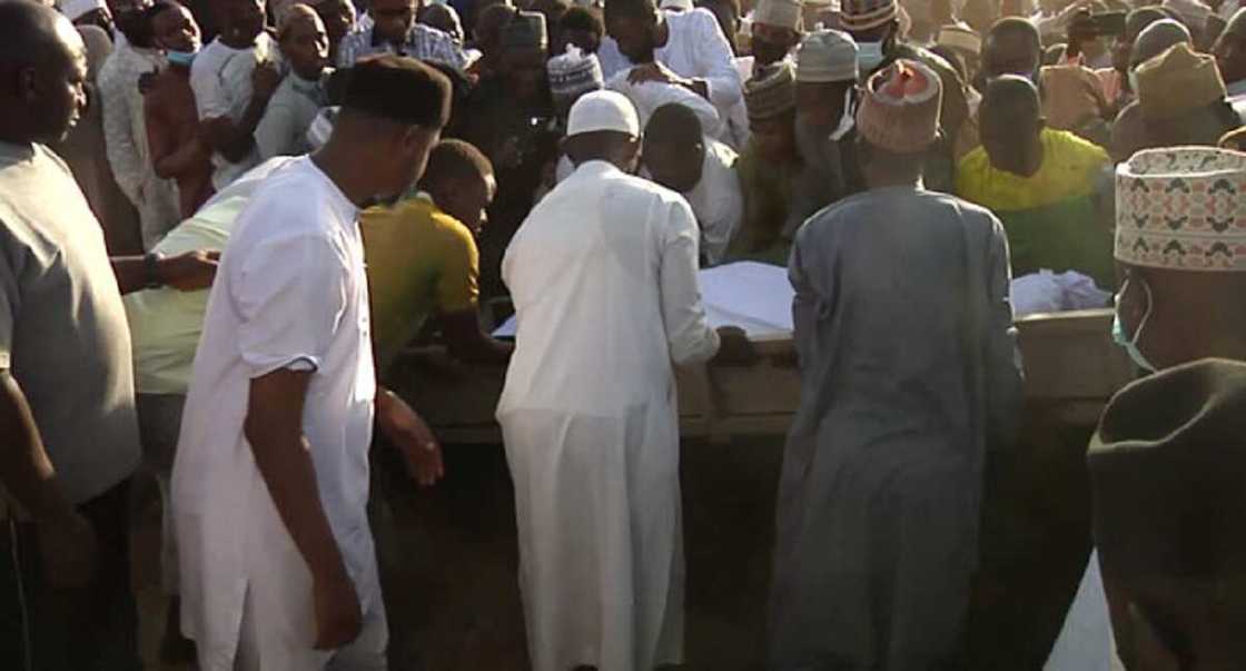 An yi jana'izar Balare Musa a Kaduna (Hotuna) An yi jana'izar Balare Musa a Kaduna (Hotuna)