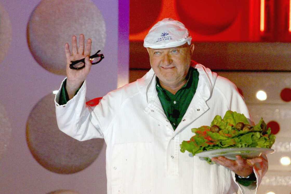 Biographie de Jean Pierre Coffe: Sa vie, ses drames, ses oeuvres littéraires Biographie de Jean Pierre Coffe: Sa vie, ses drames, ses oeuvres littéraires