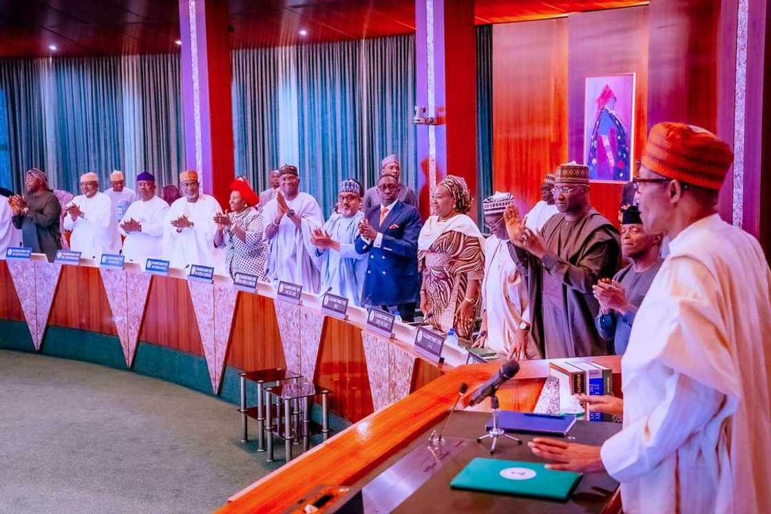 Taron FEC na karshe. Taron FEC na karshe.