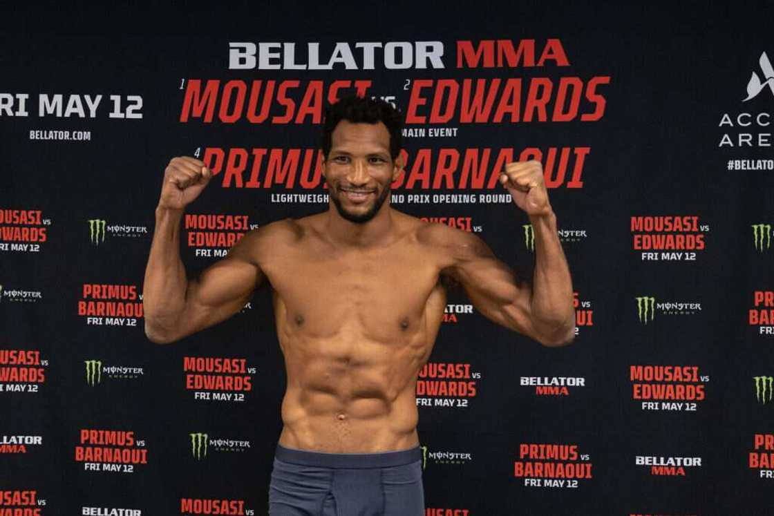 Mansour Barnaoui : origine, palmarès MMA, carrière, photos Mansour Barnaoui : origine, palmarès MMA, carrière, photos