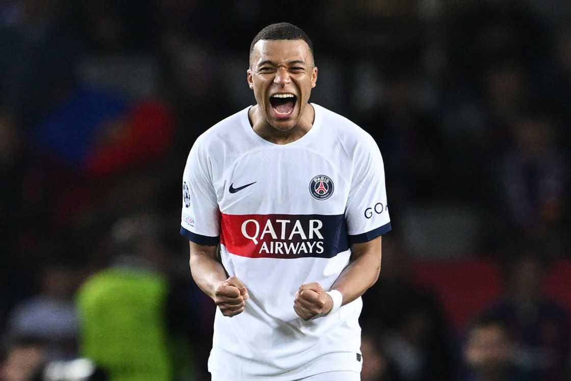 Kylian Mbappé celebrates victory Kylian Mbappé celebrates victory