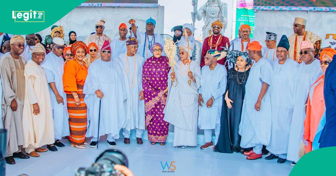 Taron nadin Oluremi Tinubu.