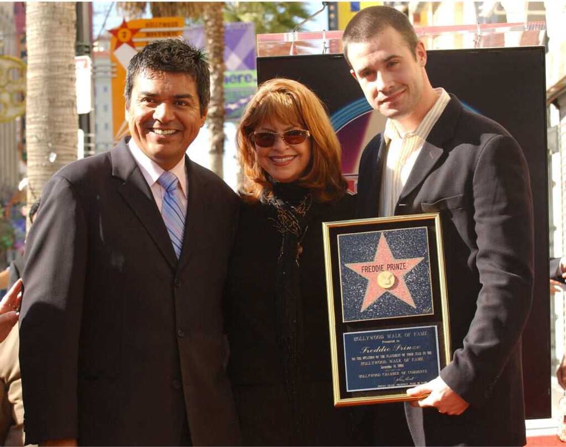 Is Kathy Prinze married to George Lopez? Is Kathy Prinze married to George Lopez?