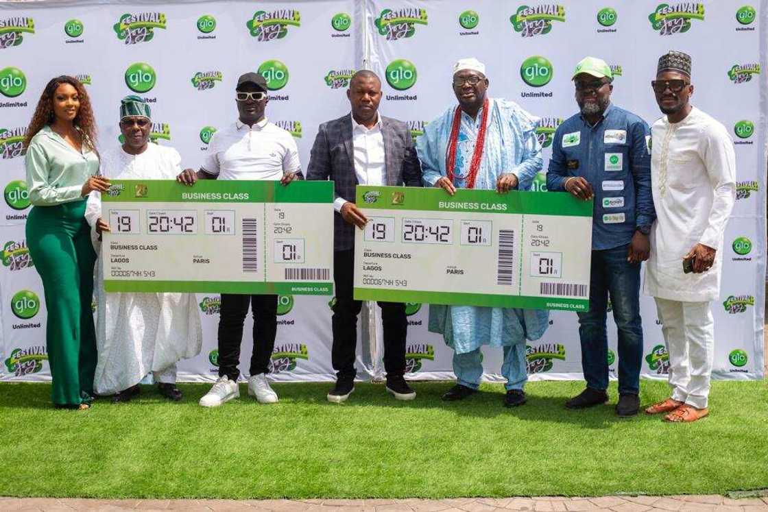 Glo rewards premium customers with biz class tickets Glo rewards premium customers with biz class tickets