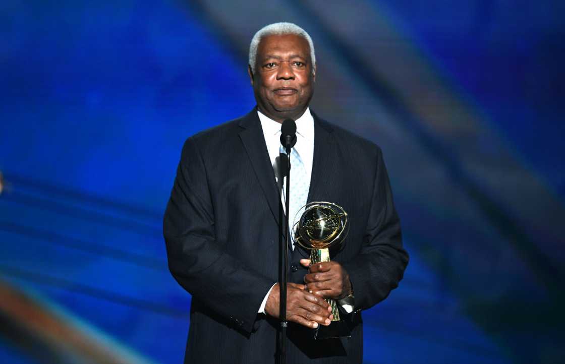 Oscar Robertson at Barkar Hangar in Santa Monica, California. Oscar Robertson at Barkar Hangar in Santa Monica, California.