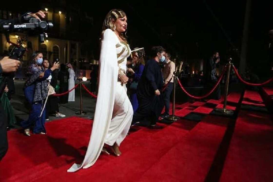 Hotuna cikin labari: A karon farko, ana bikin nuna fina-finai na duniya a kasar Saudiyya Hotuna cikin labari: A karon farko, ana bikin nuna fina-finai na duniya a kasar Saudiyya