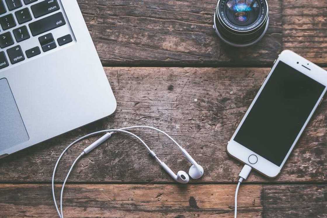 how to transfer files from PC to iPhone how to transfer files from PC to iPhone