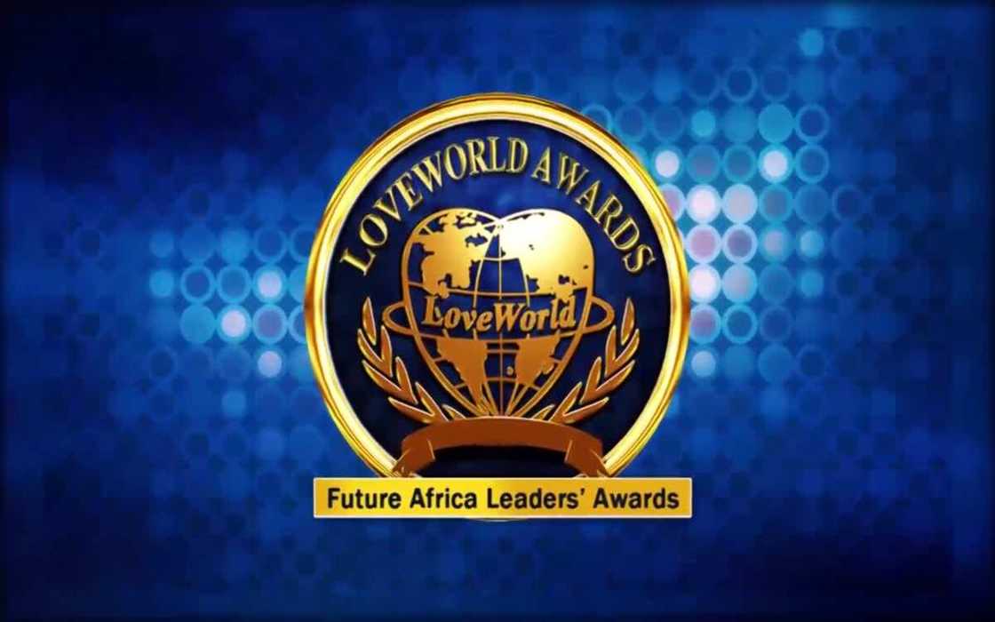 Will 2019 be the year of connection? Pastor Chris Oyakhilome’s legendary NYE service and Future Africa Leaders Award (FALA) tonight Will 2019 be the year of connection? Pastor Chris Oyakhilome’s legendary NYE service and Future Africa Leaders Award (FALA) tonight