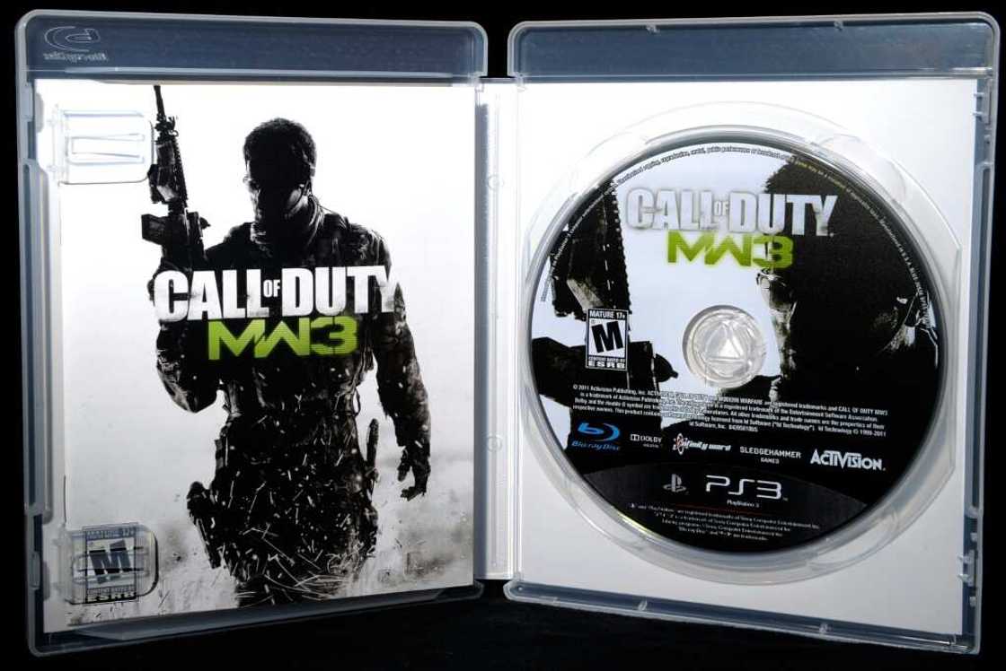 Activision Blizzard has reported cooling sales as players spend less time with its blockbuster 'Call of Duty' action games Activision Blizzard has reported cooling sales as players spend less time with its blockbuster 'Call of Duty' action games