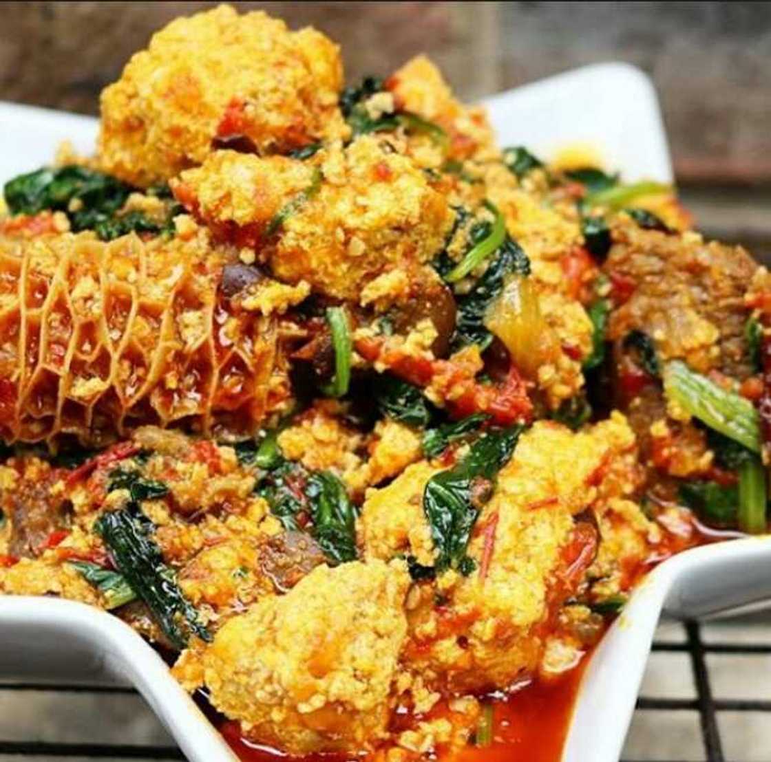 vegetable soup with ugu and waterleaf vegetable soup with ugu and waterleaf