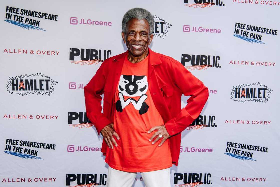 queer singers queer singers