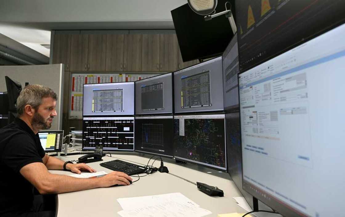 In sunny weather, power lines are becoming overloaded -- leading the grid operator to cut off supply from the solar panels In sunny weather, power lines are becoming overloaded -- leading the grid operator to cut off supply from the solar panels