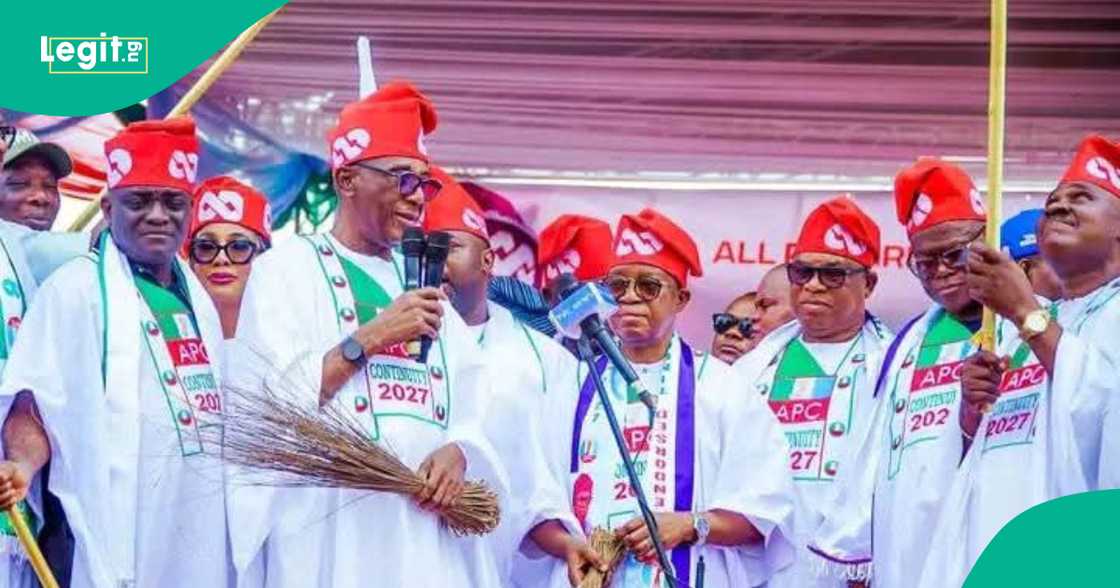 Taron APC. Taron APC.